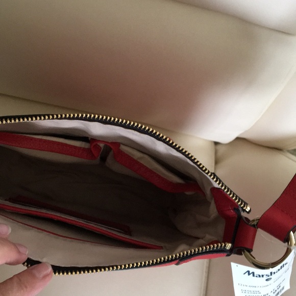 Lodis red genuine leather shoulder bag - Picture 7 of 9